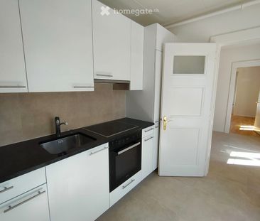 1.5 Zimmer - Photo 2