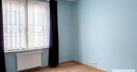 Aangenaam huis volledig gerenoveerd - Photo 4