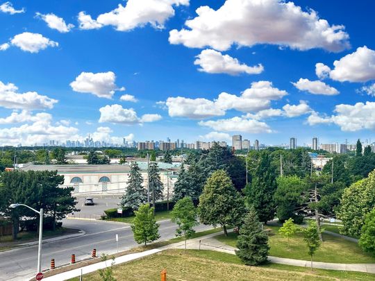 For Lease - 11 Case Ootes Drive, Toronto, Ontario - Photo 1