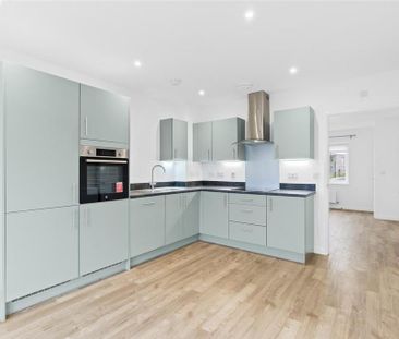 4 bedroom terraced house to rent - Photo 3