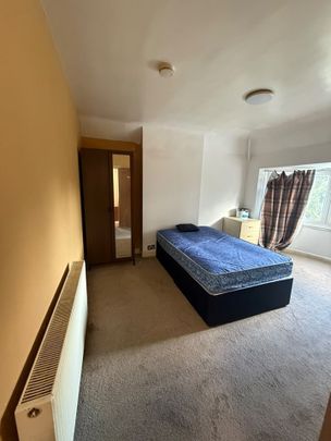 Room in a Shared House, Romilly Avenue, B20 - Photo 1