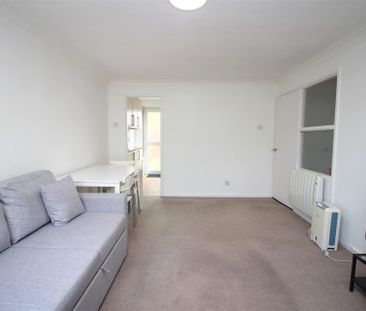 2 bedroom Flat to rent in Trentham Avenue, Benton, Newcastle Upon T... - Photo 6