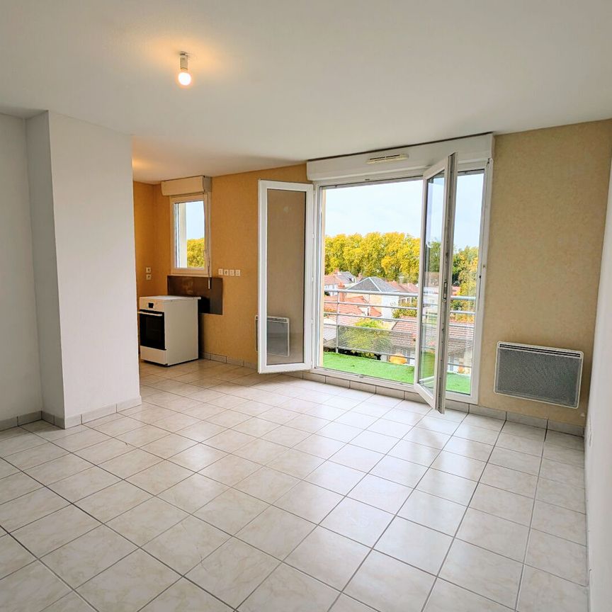 Location Appartement 2 pièces 50m² - Photo 1