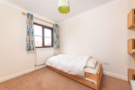 Trefoil Close, Wokingham, RG40 - Photo 5