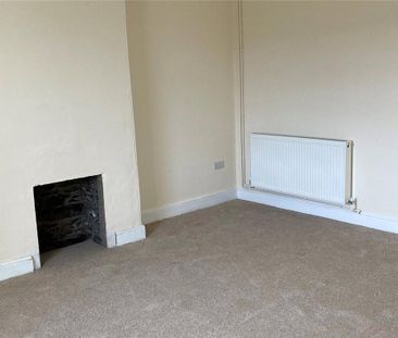 3 bedroom detached house to rent - Photo 3
