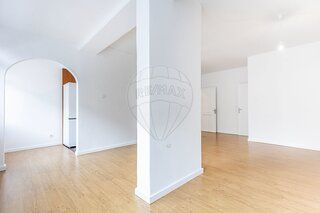 Apartment 1 bedrooms for rent Benfica Lisboa - Photo 1