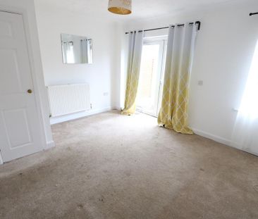 2 bedroom terraced house to rent - Photo 3