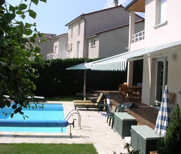 Location Maison 5 pièces 131m² CEYRAT 63122 - Photo 6