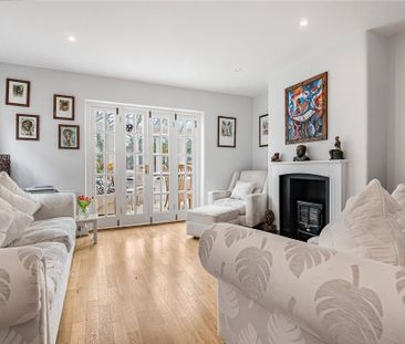 4 bedroom detached house to rent - Photo 1