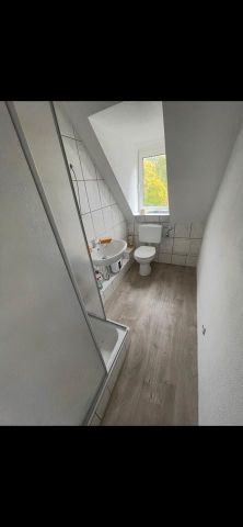 Charmante 3-Zimmer Wohnung im Herzen von Herford-Frisch Renoviert - Photo 3