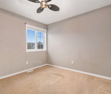 For Lease - 57 Collington Street, Barrhaven, Ontario - Photo 4