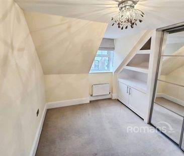 4 bedroom townhouse to rent - Photo 1