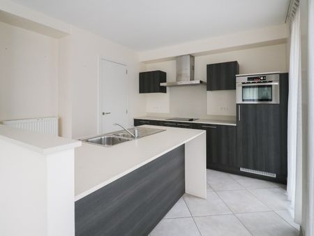 Gelijkvloers appartement op een boogscheut van het centrum! - Photo 3