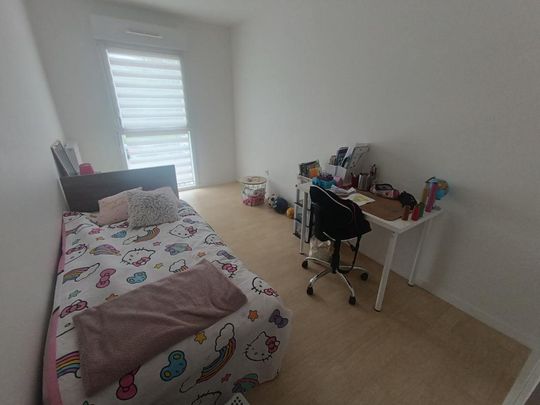 Location Appartement 3 pièces 62m² MONDEVILLE 14120 - Photo 1