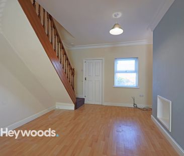 2 bed terraced house to rent in Legge Street, Newcastle-under-Lyme,... - Photo 6