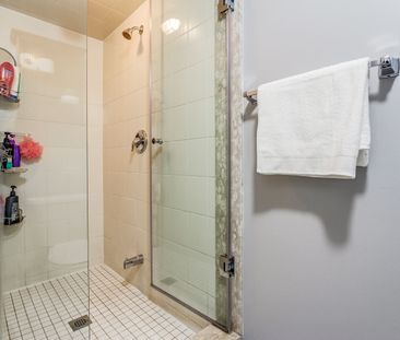 For Lease - 2450 Post Road Unit# 16, Oakville, Ontario - Photo 1