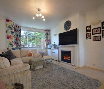 Saxon Road, Ashford, TW15 - Photo 1