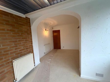 2 bedroom detached bungalow to rent - Photo 3