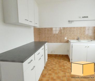 Location Appartement 3 pièces 65m² BELLEY 01300 - Photo 5