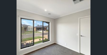 🏡 Brand New 4-Bedroom House in Thornhill Park - Photo 4