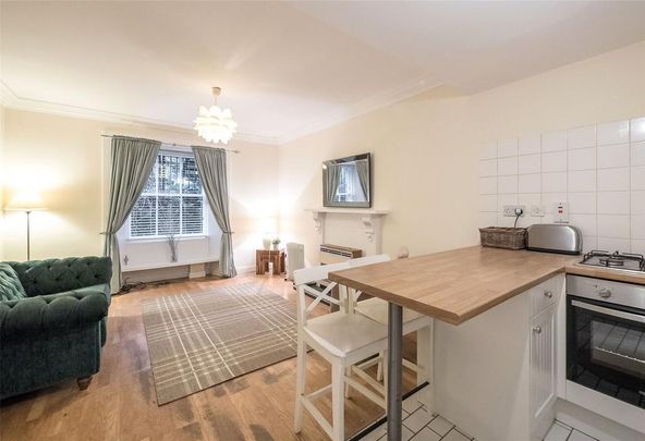 1 bedroom flat to rent - Photo 1