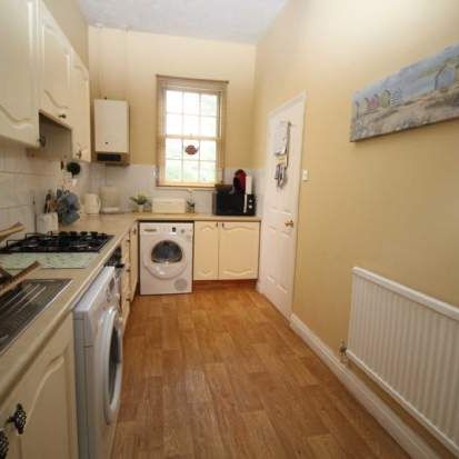 2 bedroom property to rent in Colchester - Photo 1