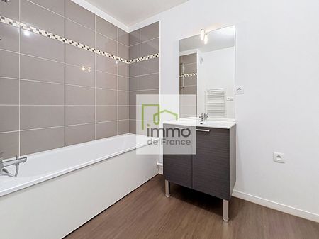 Location Appartement 3 pièces 65m² - Photo 5