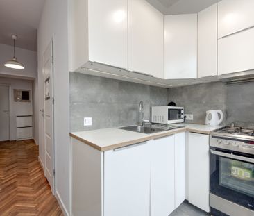 Warszawa, Śródmieście, Belwederska - Zdjęcie 3