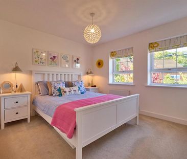 4 bedroom detached house to rent - Photo 5