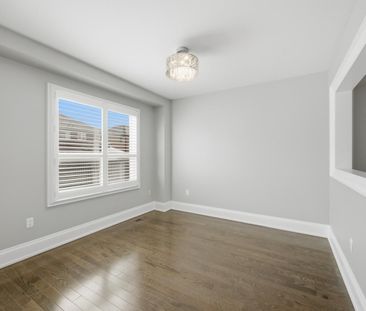 For Lease - 23 Stone Palace Way, Vaughan, Ontario - Photo 5