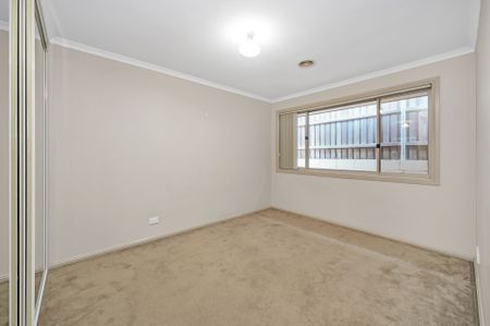28 Bluestone Gardens, Jerrabomberra - Photo 5