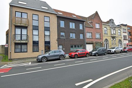 Ruime duplex met garage en terras te huur in Eeklo! - Photo 3