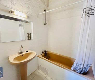Location Appartement 2 pièces 35m² FOS SUR MER 13270 - Photo 3