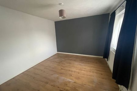 Bramford Lane - Photo 3