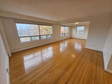 For Lease - 401 Winnett Avenue Unit# 5, Toronto, Ontario - Photo 4