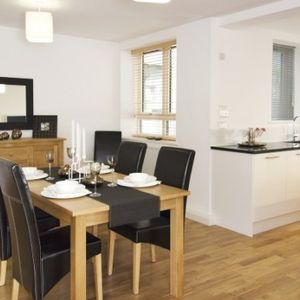 1 Bed - Kew Bridge Court,chiswick High Road, W4 - Photo 2