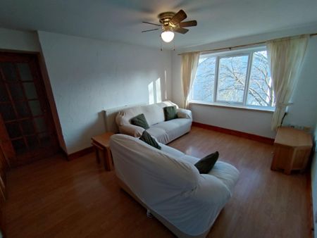 Maisonette easy walking distance to Nottingham City Centre - Photo 2