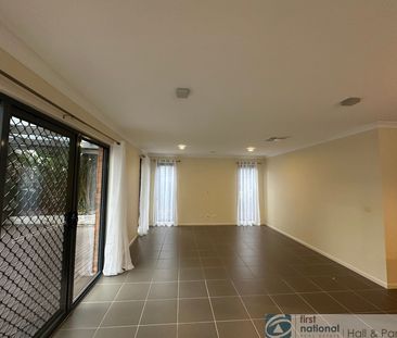 8 Birch Court, Pakenham - Photo 2