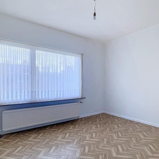 Ruime bungalow in gezellige wijk te Ninove - Foto 1