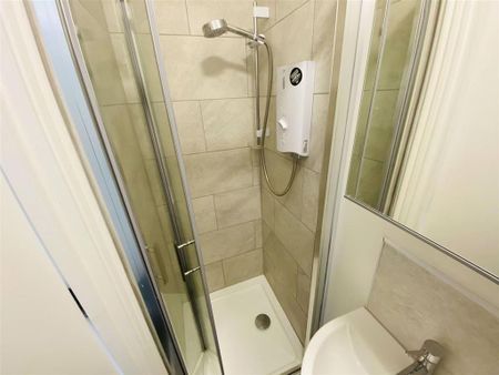 1 bedroom property to rent - Photo 5