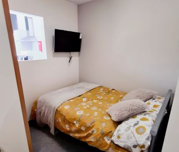 One Bed Flat - Photo 4