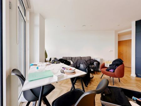 1 Bedroom 1 Bathroom Flat 125 - Photo 2