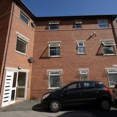 4 Bed - Spenceley Street, , - Photo 1