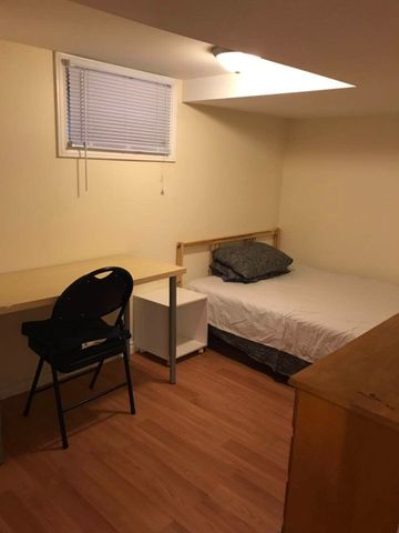 For Lease - 235 Oakwood Avenue Unit# Bsmt, Toronto, Ontario - Photo 2