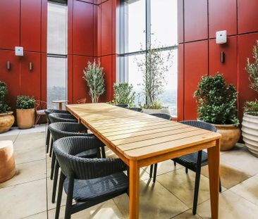 Studio to rent - Photo 2