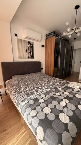 Apartament 3 camere | Panoramic City Views | Central & Quiet - Photo 3