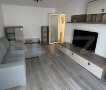 Apartament cu 3 camere, 75 mp, zona Centrala - Photo 2
