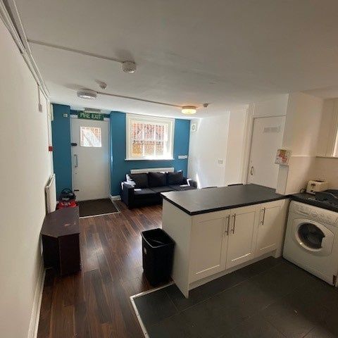 3 Bed Flat, Seel Street, L1 - Photo 1