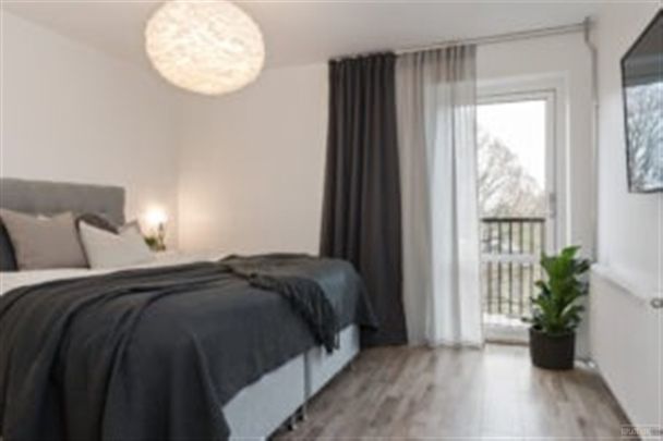 Löjtnant Granlunds Väg 18 - Foto 1