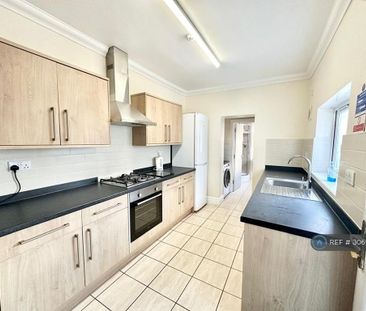2 bedroom maisonette to rent - Photo 6